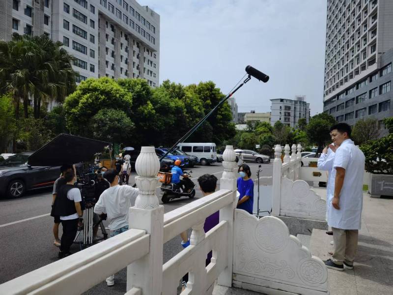 东川区广告片拍摄公司低成本实现高规格制作的诀窍